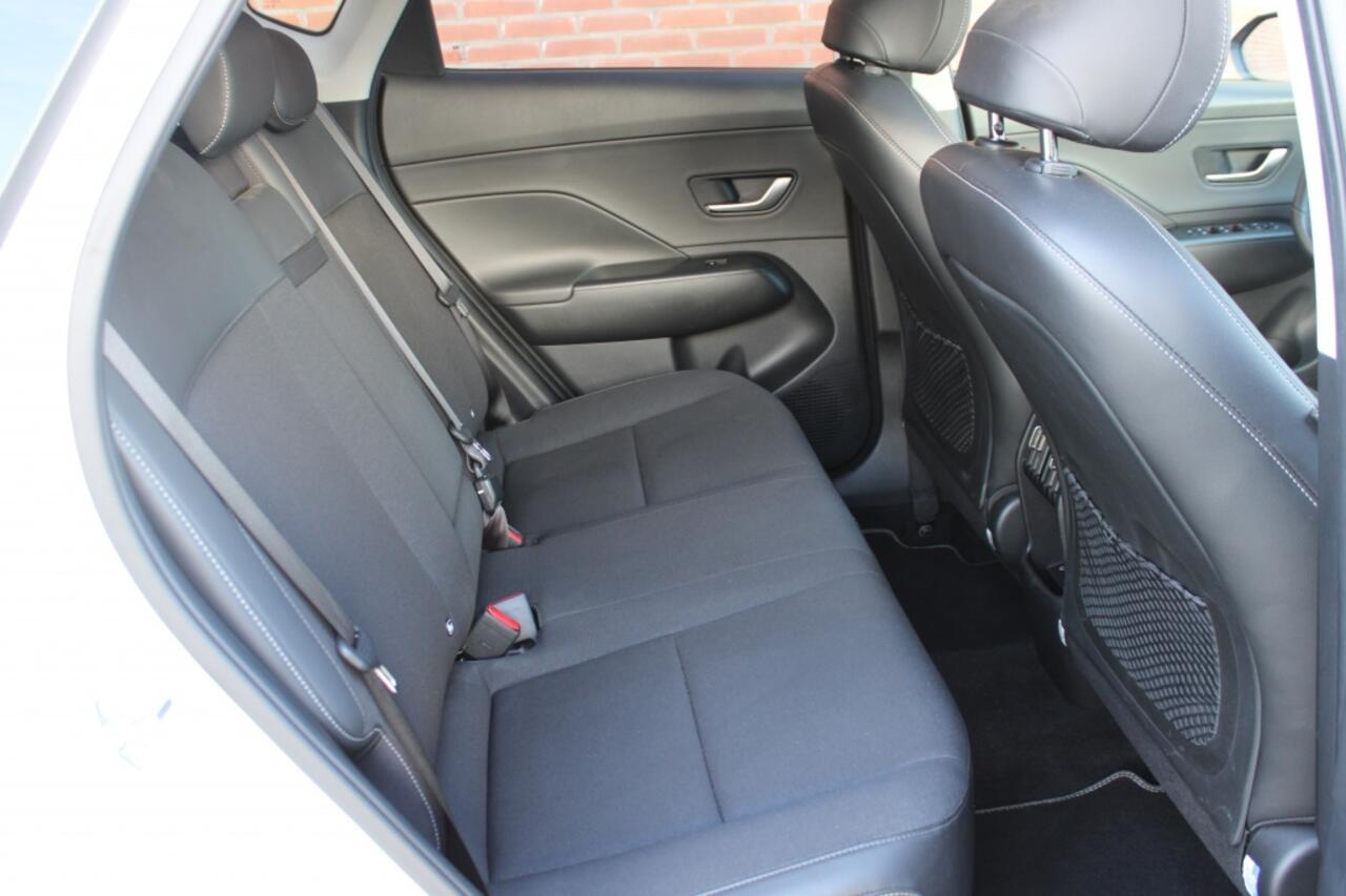 Hyundai Kona 1.6 GDI HEV Premium Sky | Bose | 360 Camera | Full Led |