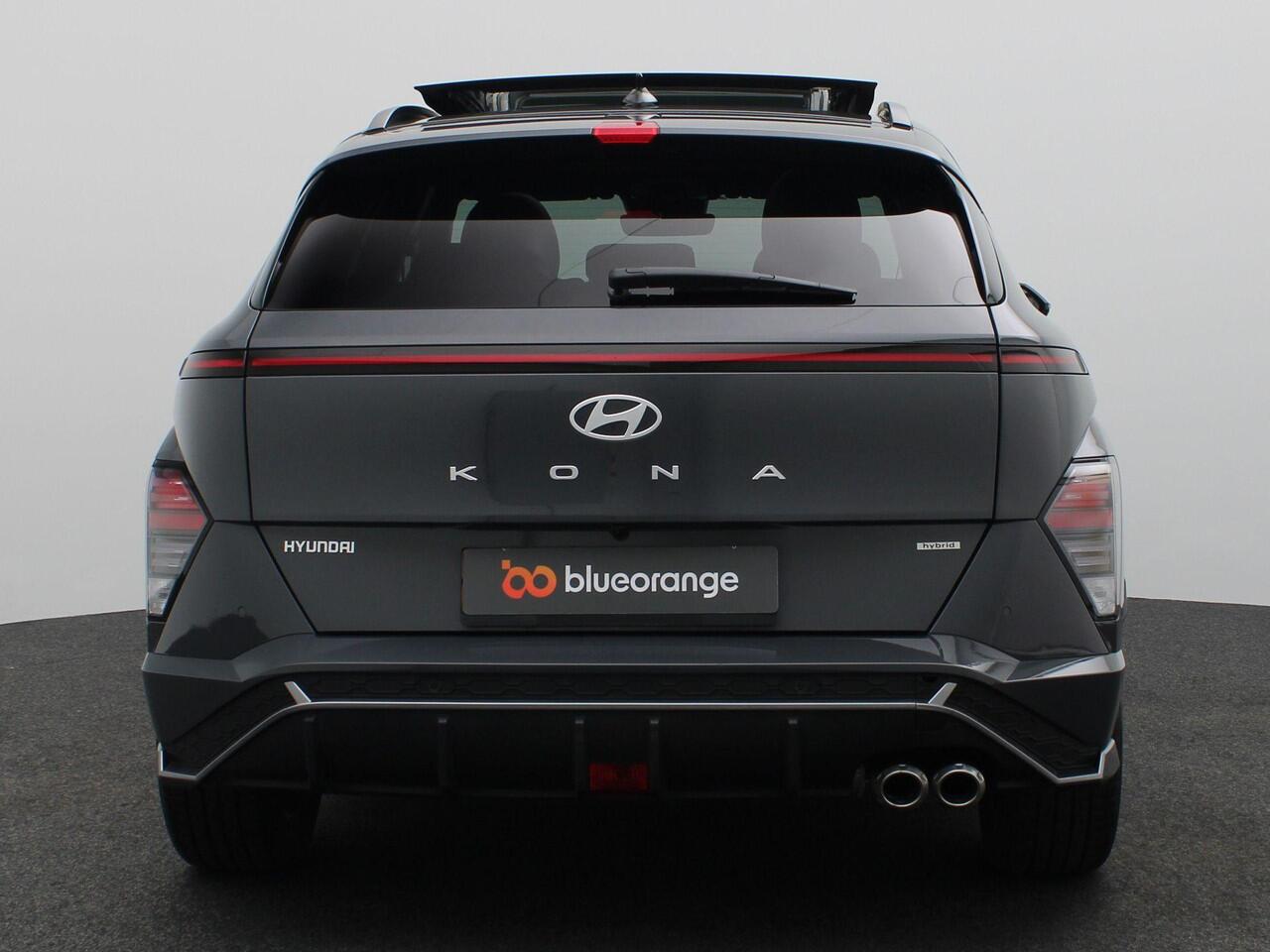 Hyundai Kona 1.6 GDI HEV N Line Sky 141PK Aut. Trekhaak, Schuifdak, Memorystoel, Keyless, Elektr. Achterklep, Navi, 360gr. Camera, 18" LM Velgen, Stoel verwarming & ventilatie, Stuurverwarming
