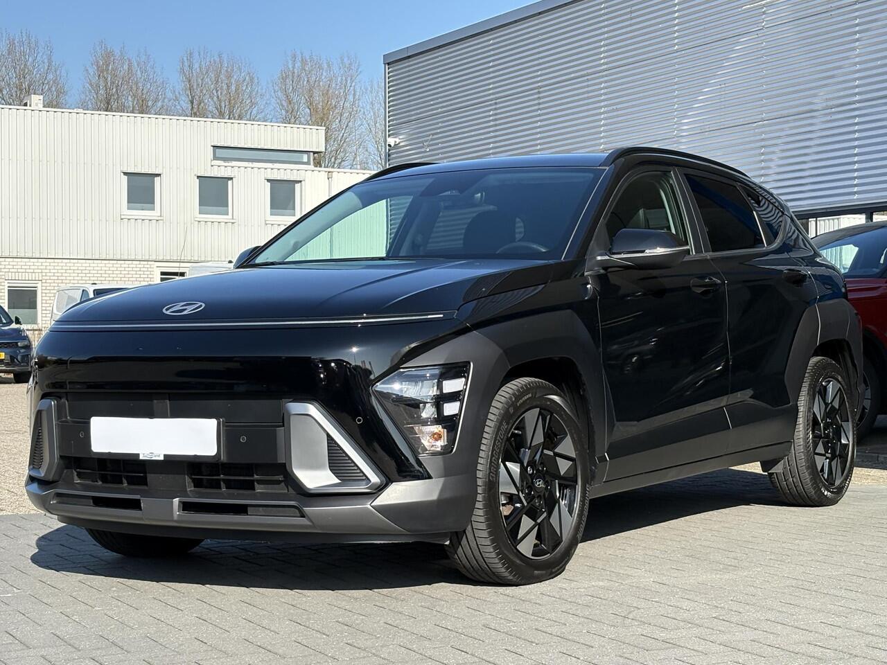 Hyundai Kona 1.6 GDI HEV Comfort | Stoelverwarming | Privacy glass | Camera | Adaptive cruise control | Carplay