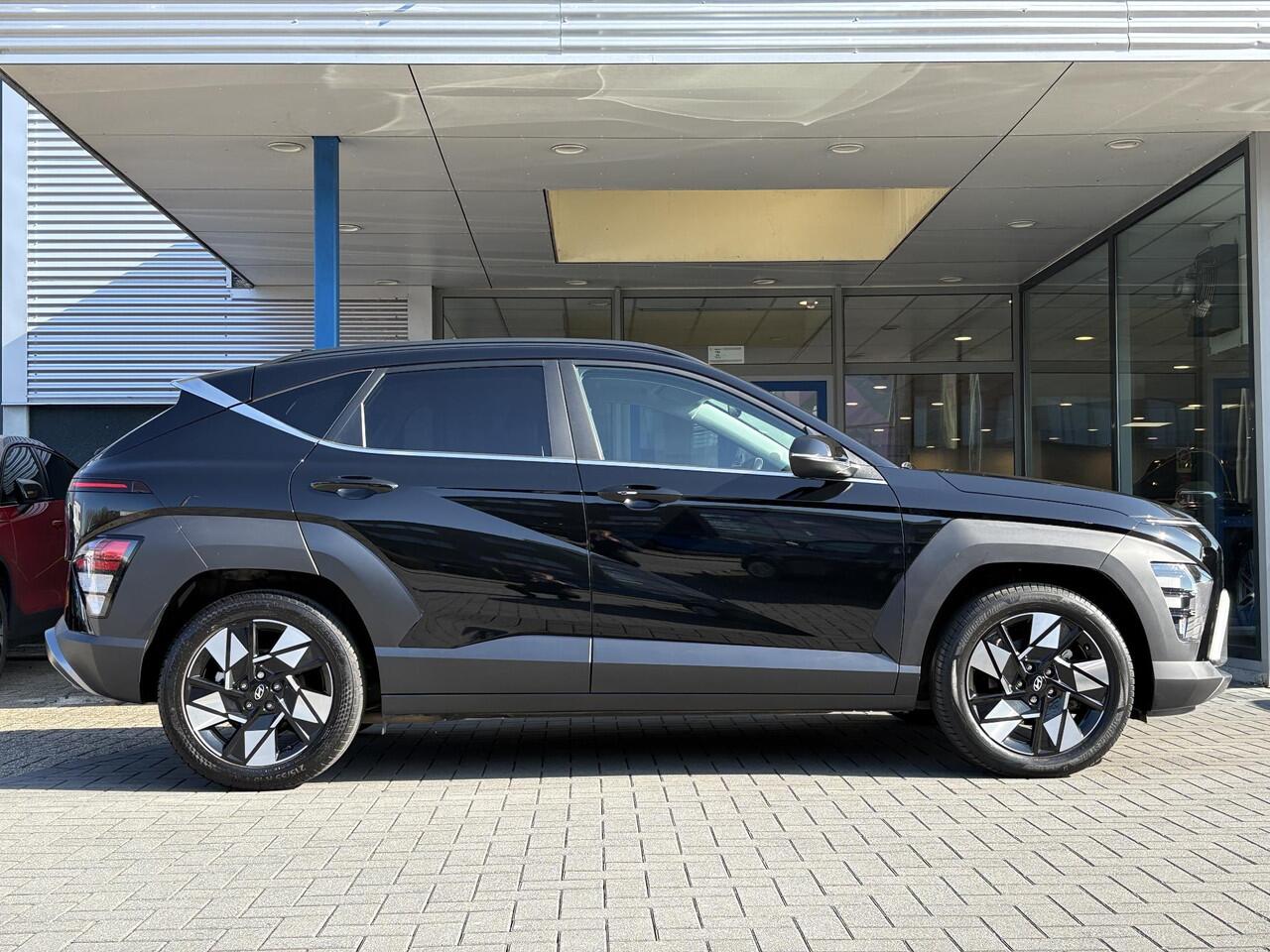 Hyundai Kona 1.6 GDI HEV Comfort | Stoelverwarming | Privacy glass | Camera | Adaptive cruise control | Carplay