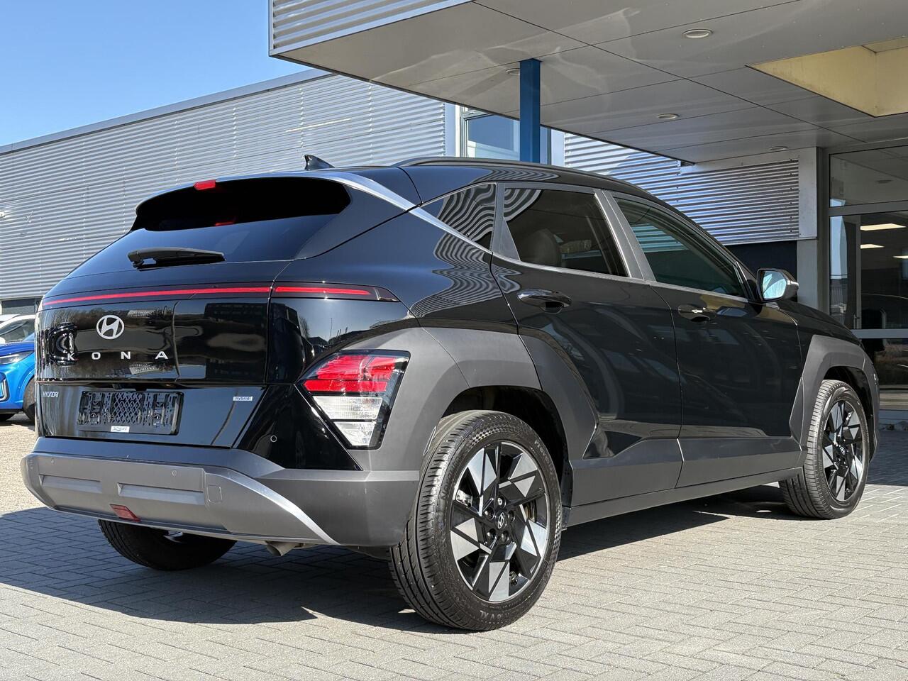 Hyundai Kona 1.6 GDI HEV Comfort | Stoelverwarming | Privacy glass | Camera | Adaptive cruise control | Carplay
