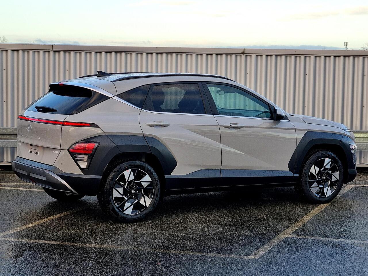 Hyundai Kona 1.6 GDI HEV Comfort Smart / ¤1500,- Voordeel Op Nieuwprijs / Rijklaarprijs / Direct Leverbaar
