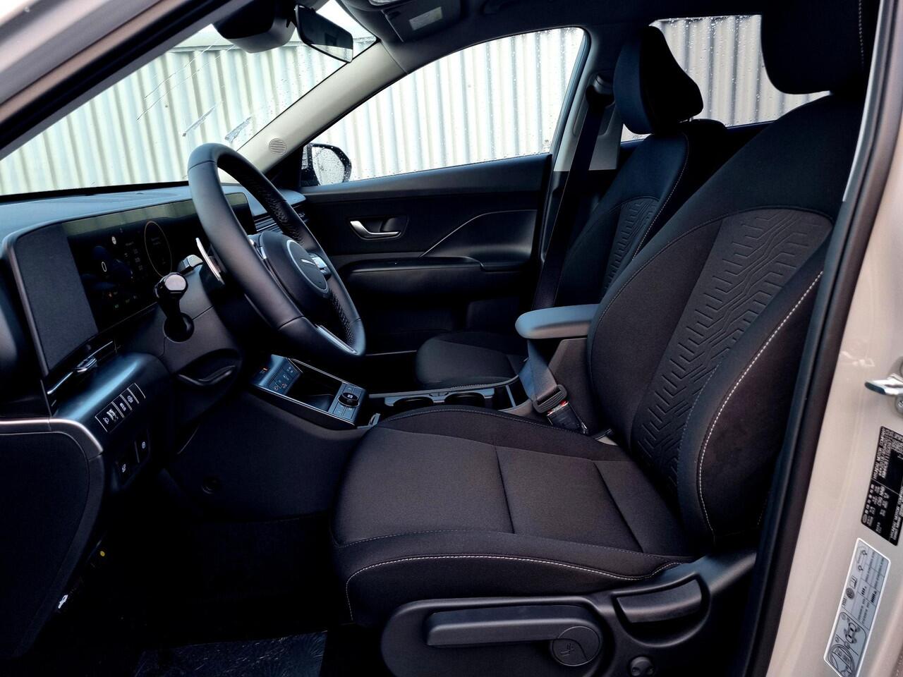 Hyundai Kona 1.6 GDI HEV Comfort Smart / ¤1500,- Voordeel Op Nieuwprijs / Rijklaarprijs / Direct Leverbaar