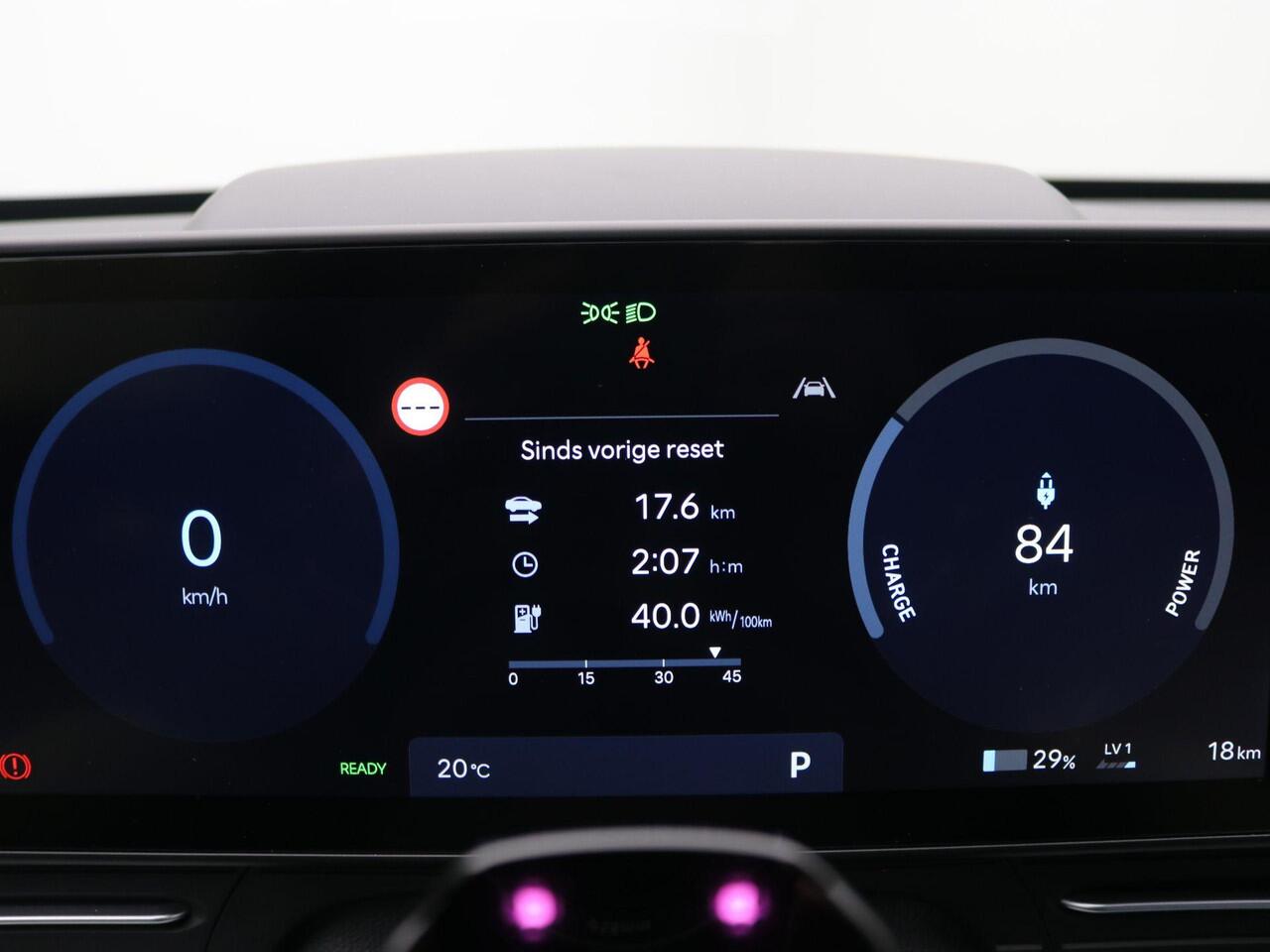 Hyundai Kona Electric Comfort Smart + BCA 48.4 kWh / ¤ 7755,- Voordeel Op Nieuwprijs / Rijklaarprijs / Direct Leverbaar / Navigatie / Blind-Spot Collision-Avoidance Assist / Adaptieve Cruise Control /