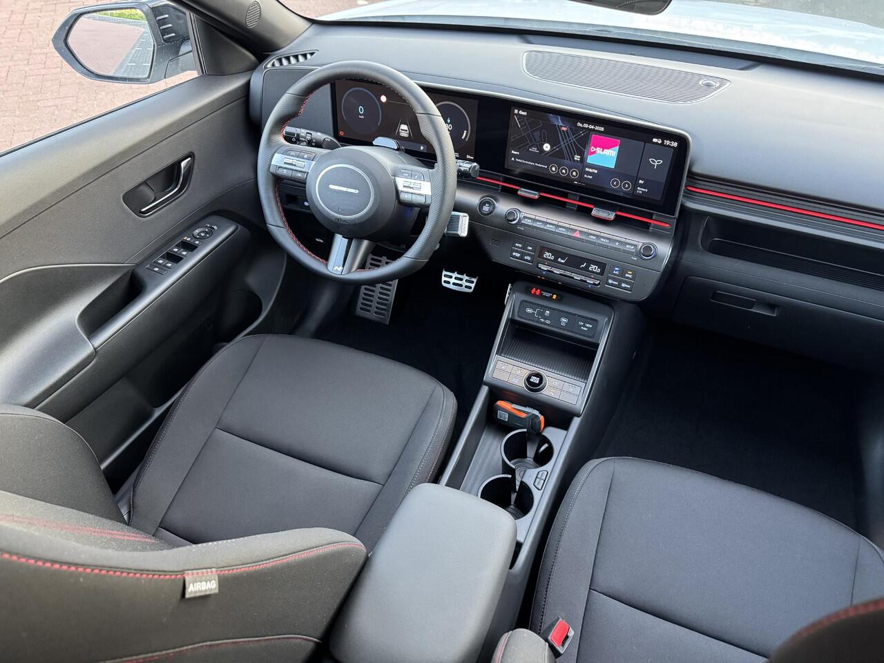 Hyundai Kona Electric N Line Edition 65.4 kWh |¤5490 KORTING|CAMERA|NAVIGATIE|STOEL/STUURVERWARMING|