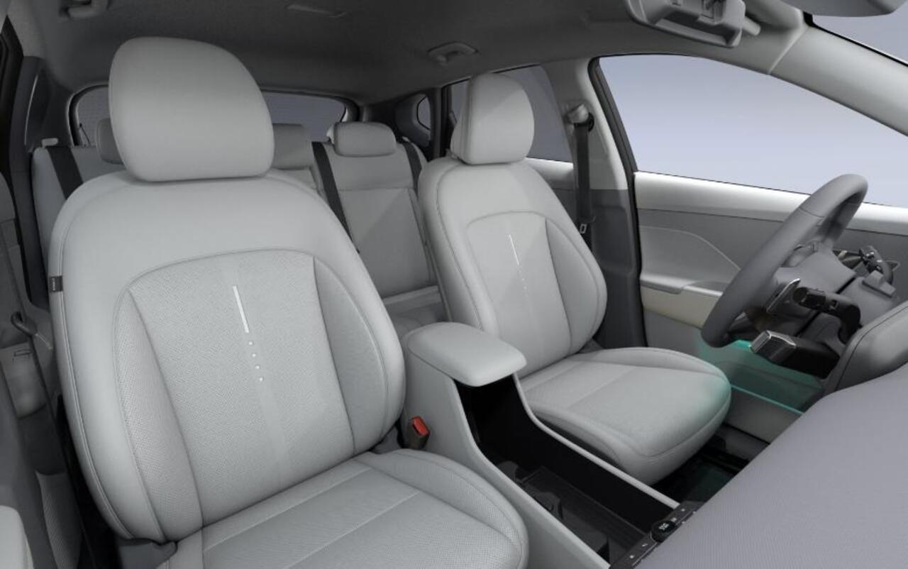 Hyundai Kona Electric Premium 64.8 kWh | 7.500,- korting | Gratis laadstation t.w.v. 589,- | Uit voorraad leverbaar | Apple CarPlay/Android Auto | Cruise Control |