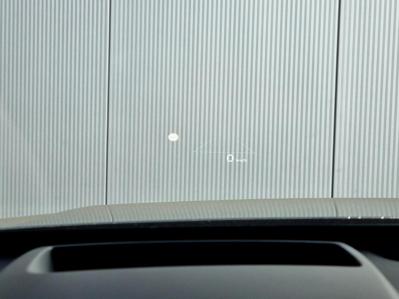 Hyundai Kona Electric Comfort Smart 65.4 kWh / ¤4000,- Voordeel Op Nieuwprijs / Rijklaarprijs / Direct Leverbaar / 19'' LM Velgen /