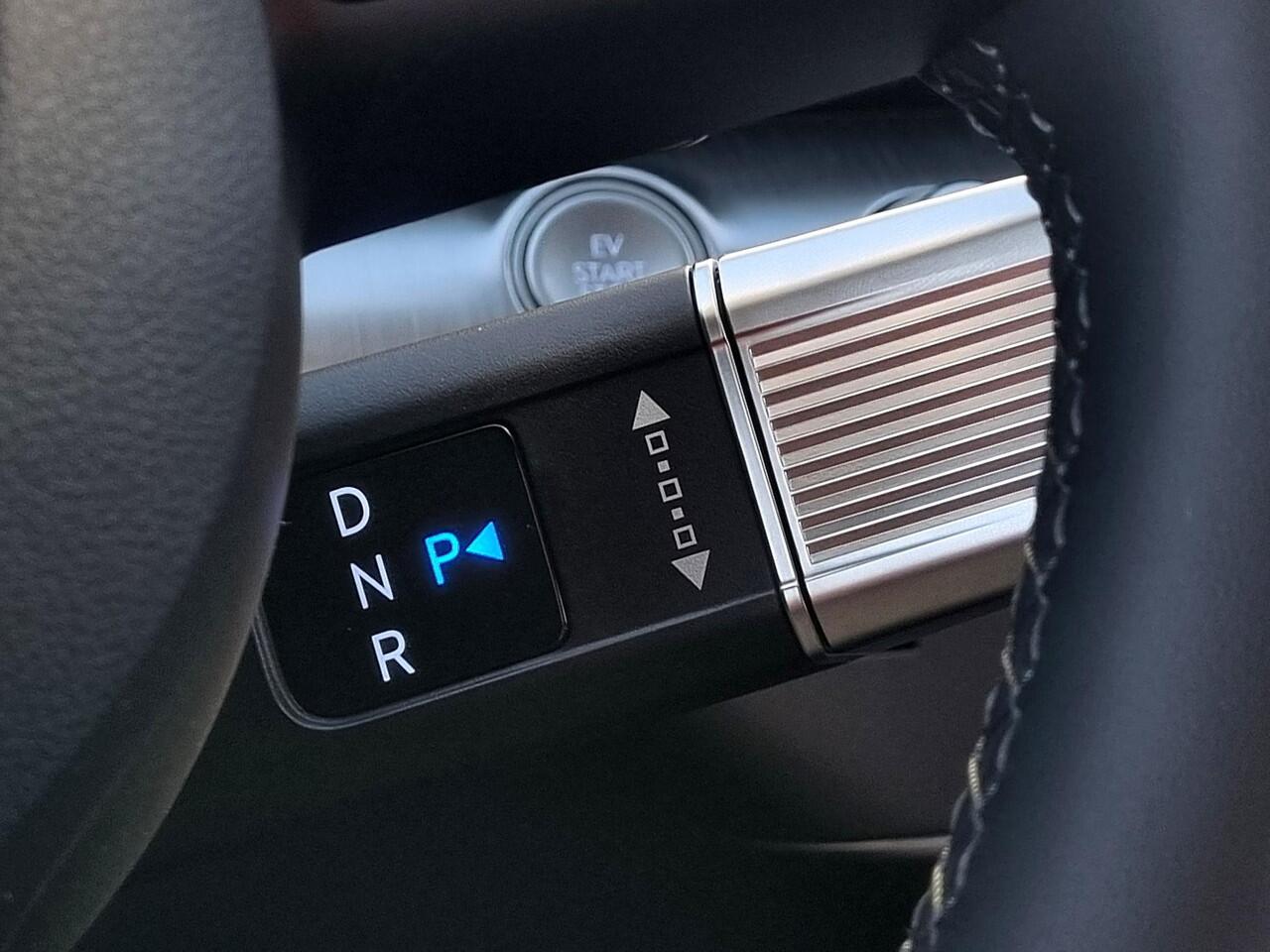 Hyundai Kona Electric Comfort Smart 65.4 kWh / ¤4000,- Voordeel Op Nieuwprijs / Rijklaarprijs / Direct Leverbaar / 19'' LM Velgen /