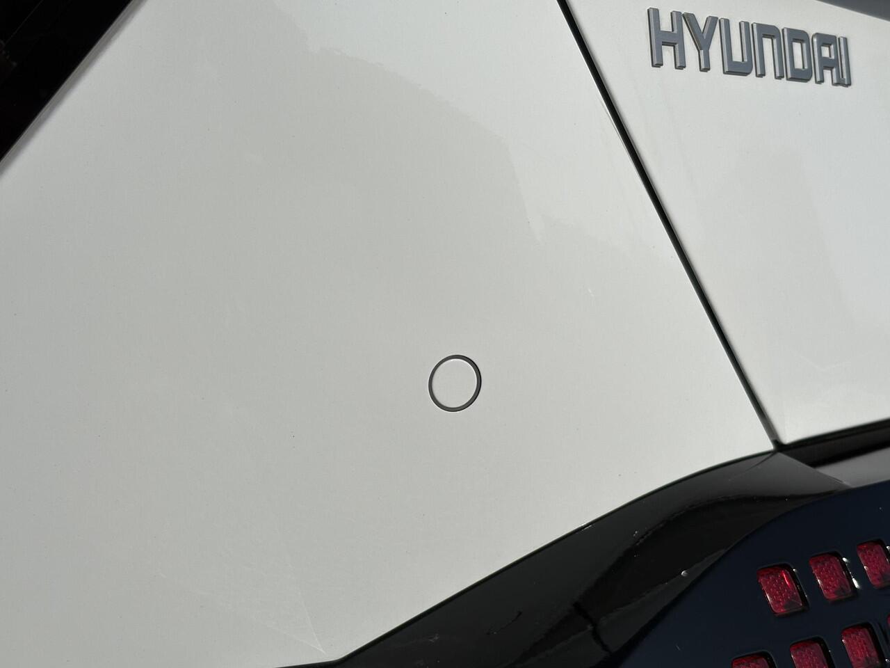 Hyundai Kona Electric Comfort Smart 65.4 kWh |¤5195 KORTING|CAMERA|NAVIGATIE|STOEL/STUURVERWARMING|