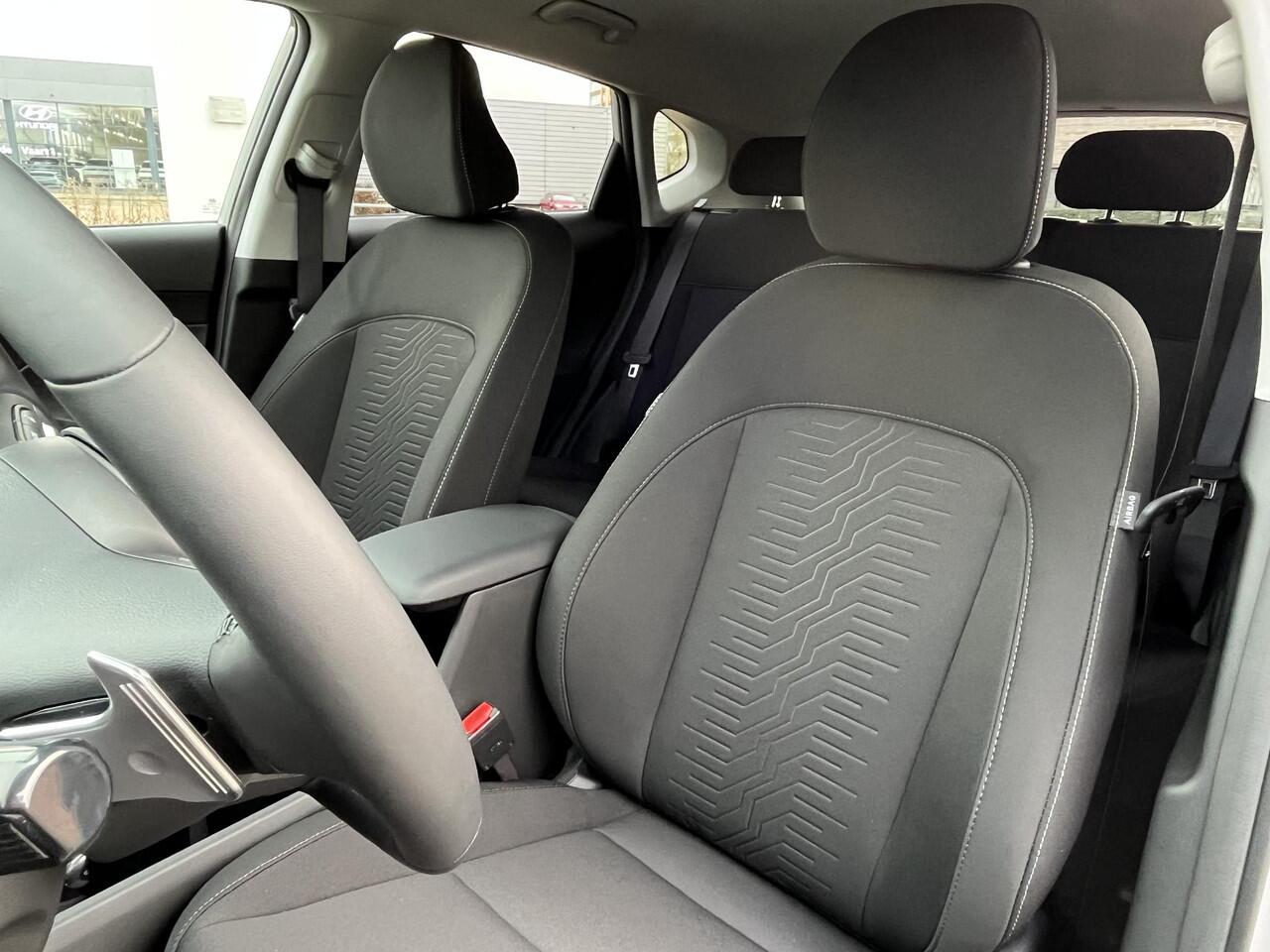 Hyundai Kona Electric Comfort Smart 48.4 kWh | ¤7815 KORTING | CARPLAY | CAMERA | ADAPT. CRUISE CONTROL |