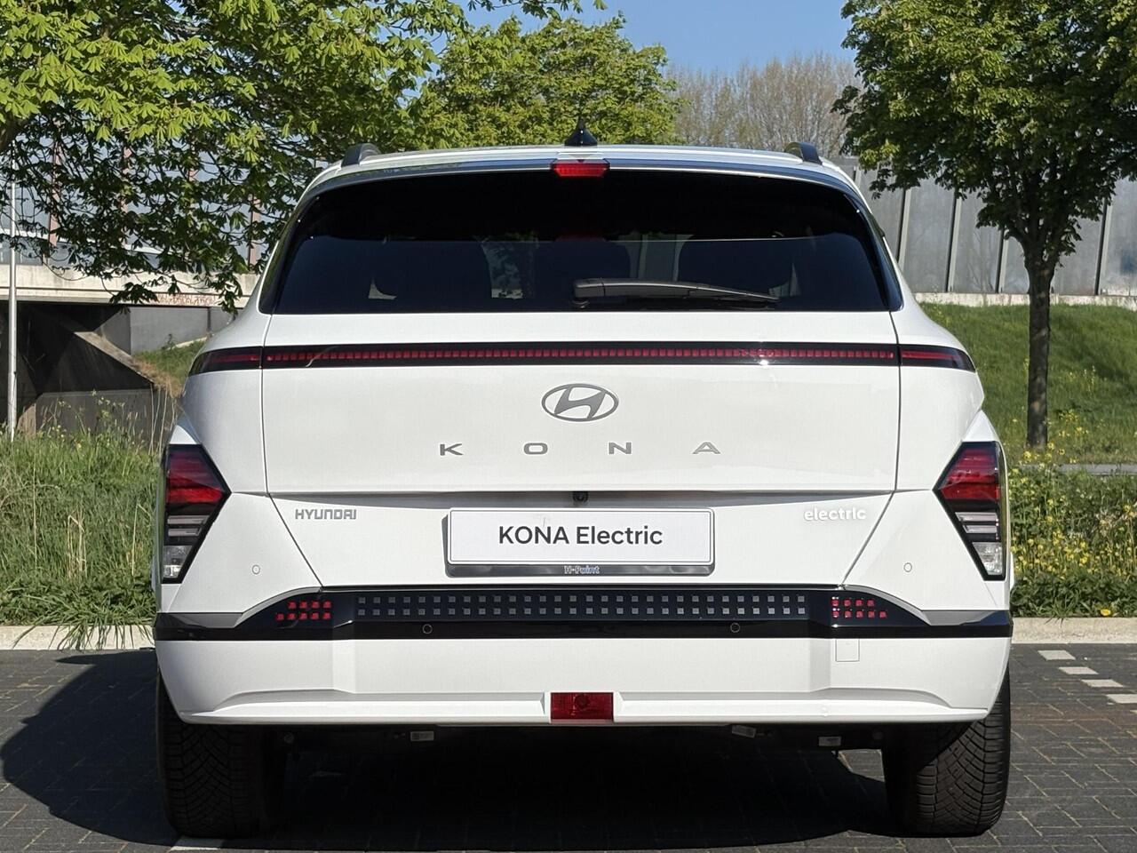 Hyundai Kona Electric Comfort Smart 48.4 kWh | ¤7815 KORTING | CARPLAY | CAMERA | ADAPT. CRUISE CONTROL |