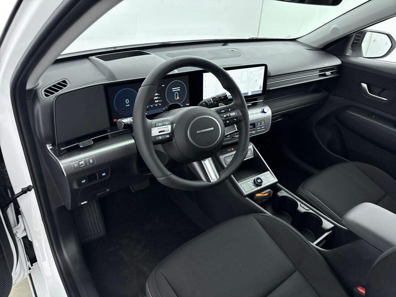 Hyundai Kona Electric Comfort Smart 65.4 kWh | Nieuw, snel leverbaar | ¤ 5.000,- VOORDEEL!