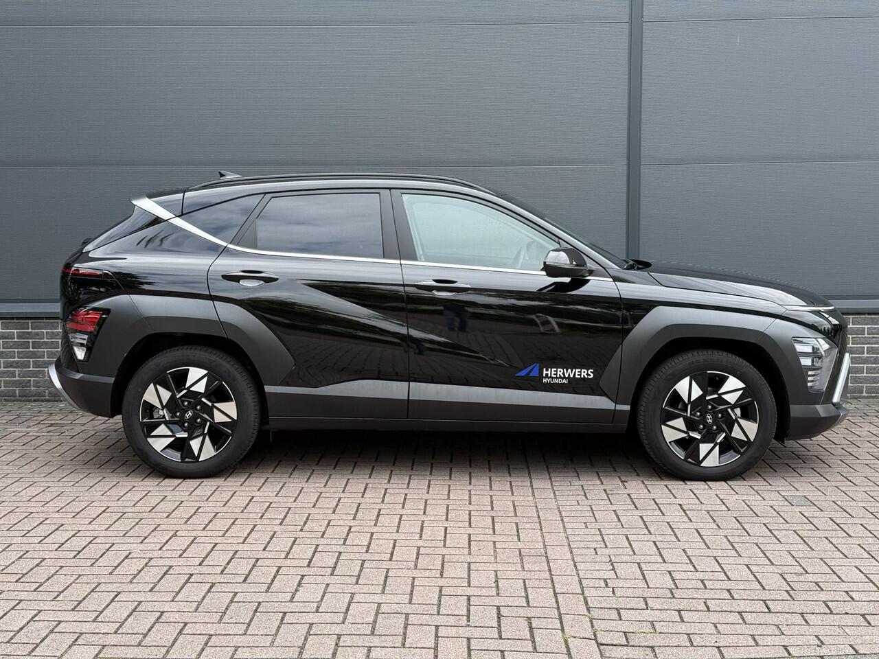 Hyundai Kona 1.6 GDI HEV Comfort Smart / Stoel+Stuur Verwarming / Keyless / Achteruitrij Camera / Elektrische Achterklep / Apple carplay&android auto / Navigatie /