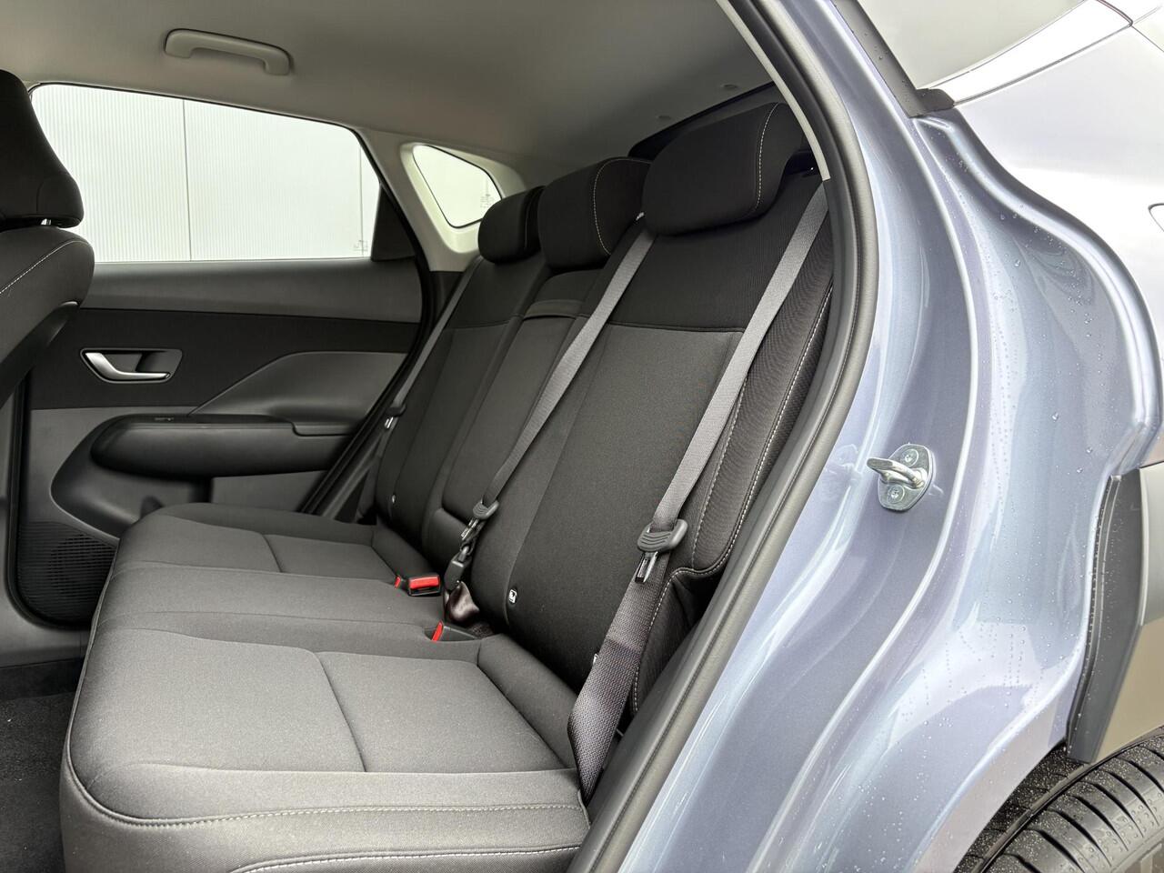 Hyundai Kona 1.6 GDI HEV Comfort Smart / Climate Control / Cruise Control Adaptief / Stoelverwarming Voor / Navigatie / Achterklep Automatisch /