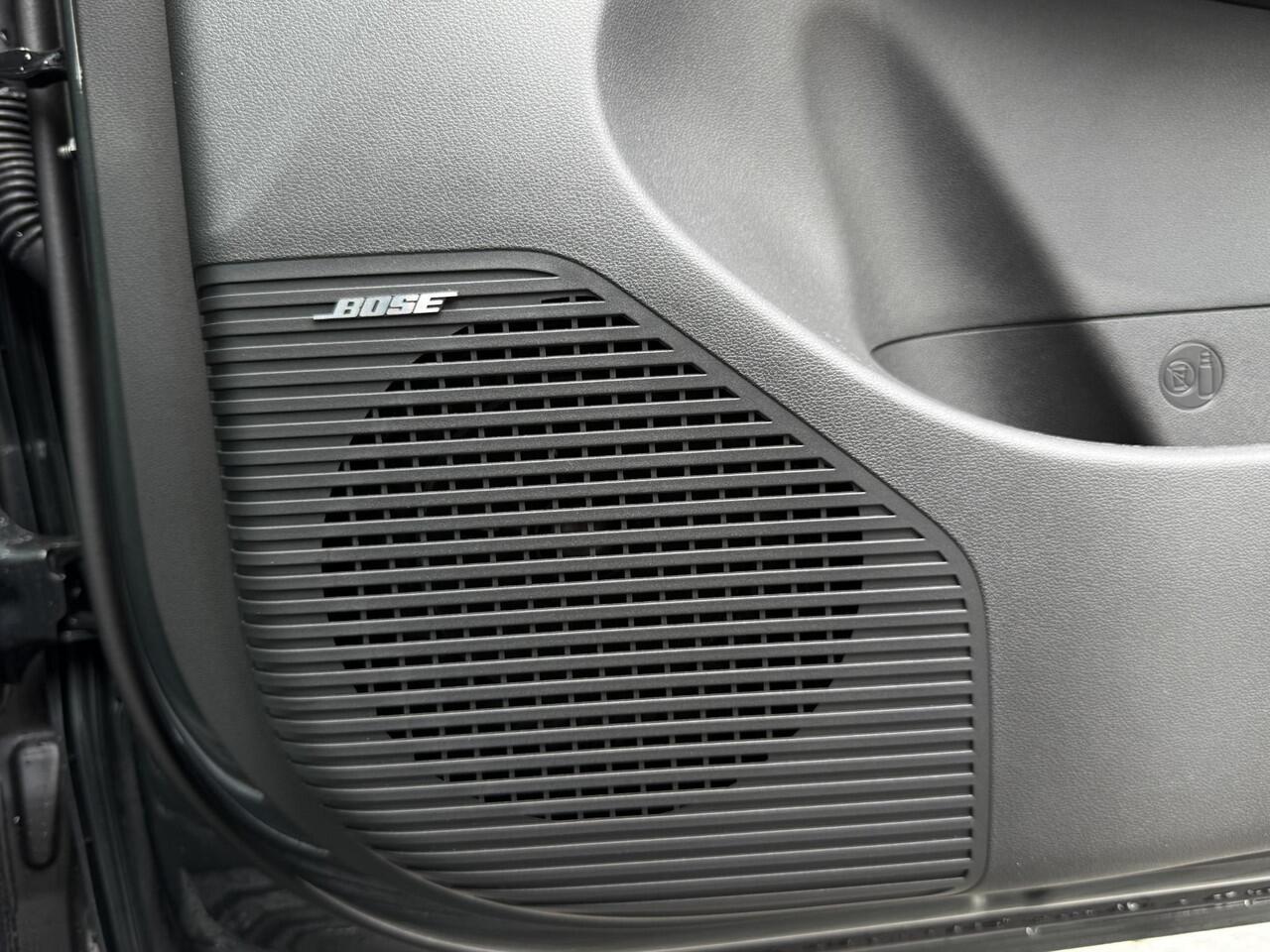 Hyundai Kona Electric N Line Business 64,8 kWh MY 26 / Navigatie / Dodehoekdetectie / Warmtepomp / Apple & Android carplay /