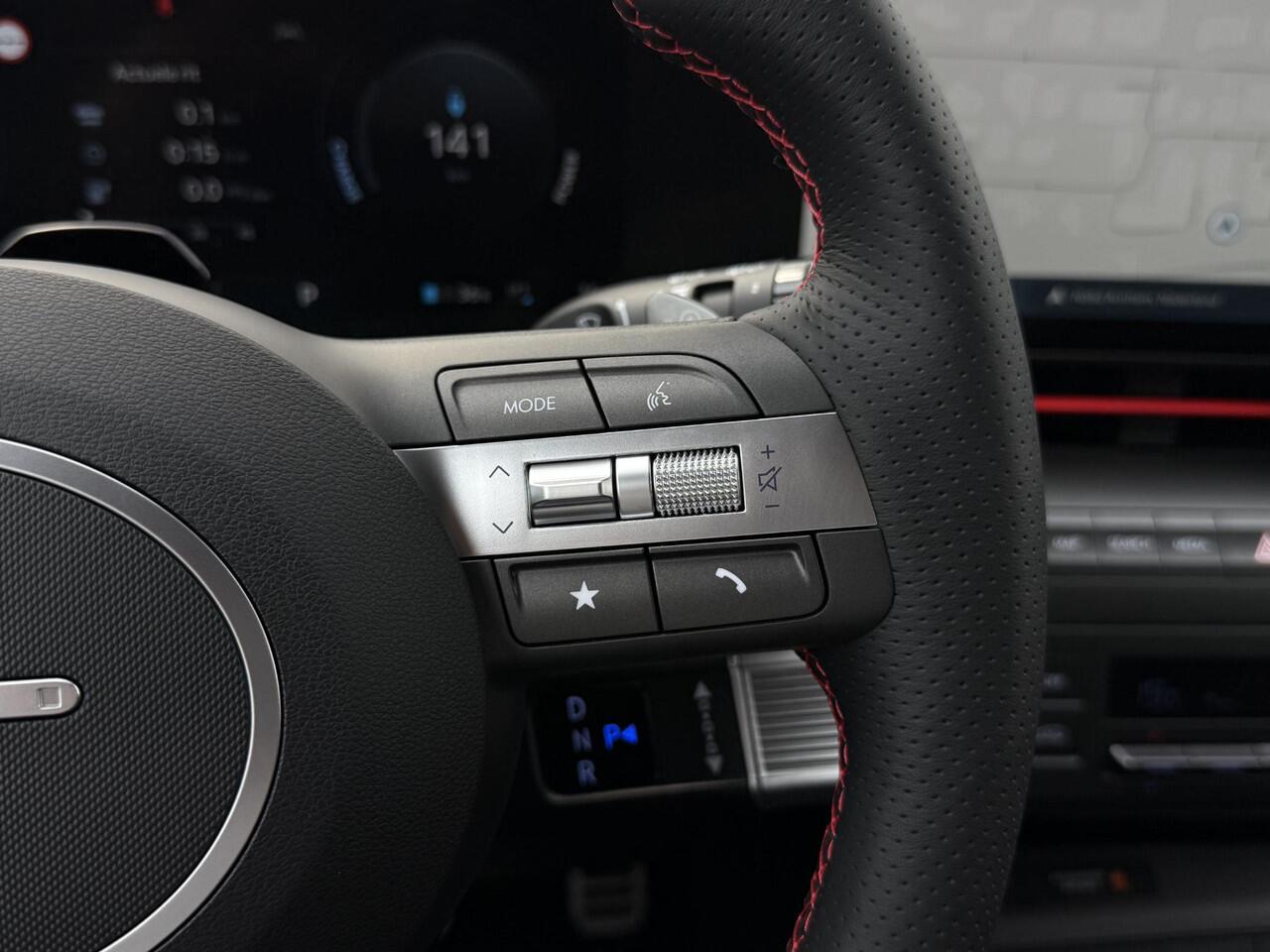 Hyundai Kona Electric N Line Business 64,8 kWh MY 26 / Navigatie / Dodehoekdetectie / Warmtepomp / Apple & Android carplay /