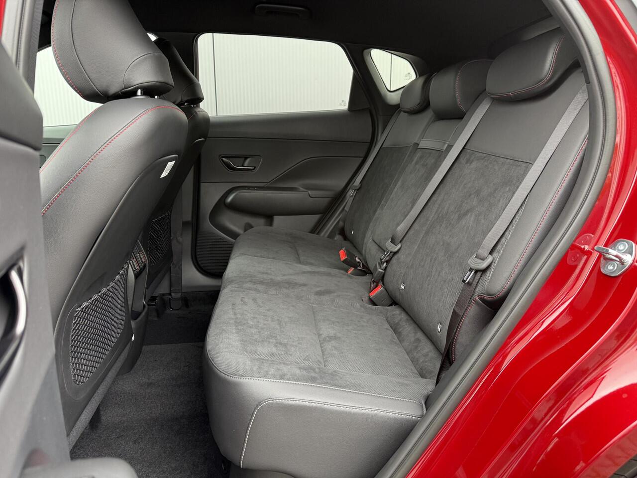 Hyundai Kona 1.6 GDI HEV N Line / Modeljaar 2026 / 3000 Korting / Stoelverkoeling / Stuurverwarming / Stoelverwarming Voor + Achter / Snel Leverbaar! /