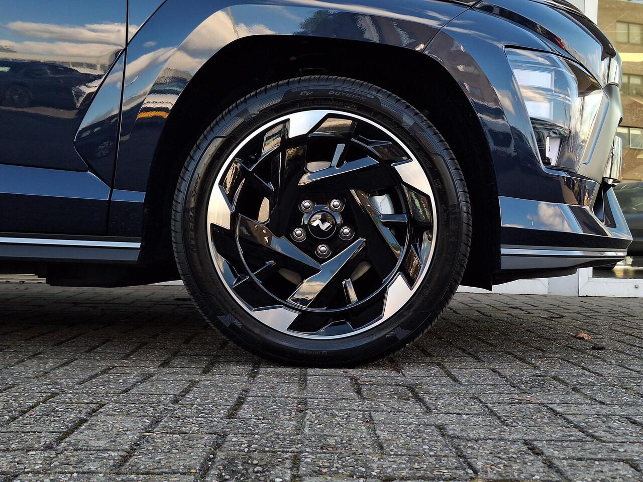 Hyundai Kona Electric N Line Edition 65.4 kWh | Demo | Navigatie | Achteruitrijcamera | Stoelverwarming | Stuurverwarming | N-Line pakket | Apple Carplay/Android Auto |