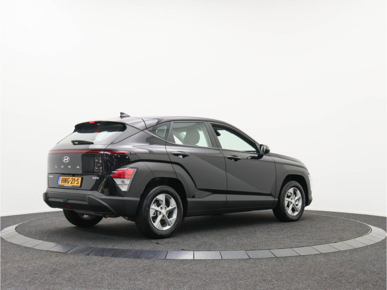Hyundai Kona 1.6 GDI HEV Comfort | Private lease 529pm