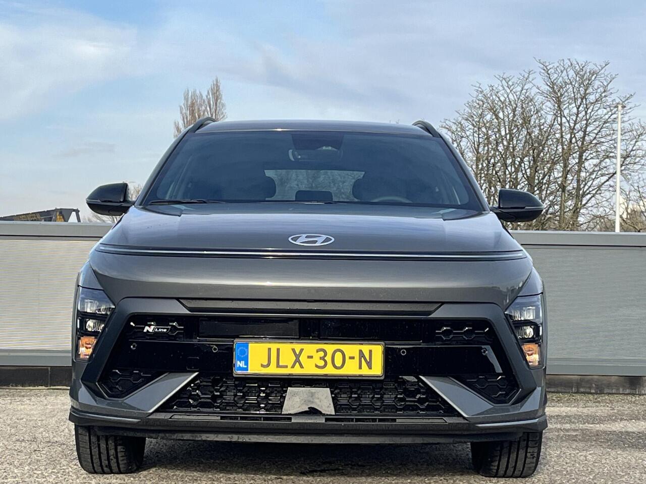 Hyundai Kona 1.6 GDI HEV N Line Edition | N-Line exterieur & Pack N-Line interieur | 18'' Lichtmetalen velgen 2-tone | Direct leverbaar | Donker getint glas |