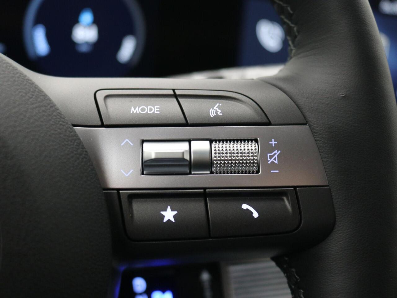 Hyundai Kona Electric Comfort Smart + BCA 48.4 kWh / Navigatie / Blind-Spot Collision-Avoidance Assist / Adaptieve Cruise Control / 19 inch N-Velgen