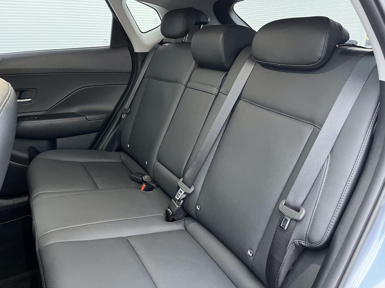 Hyundai Kona 1.6 GDI HEV Premium / Navigatie / Apple Carplay/Android Auto / Stoelen en stuurwiel verwarmd (Voor & achter) / Lederen bekleding /