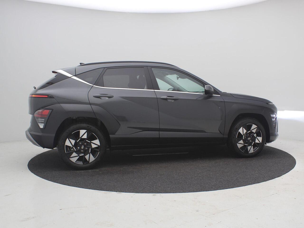 Hyundai Kona 1.6 GDI HEV Comfort Smart AUTOMAAT / Navigatie / 18" LMV / Adaptieve Cruise Control / Parkeersensoren voor en achter / NL Auto / 5 Jaar Fabrieksgarantie / Achteruitrijcamera /