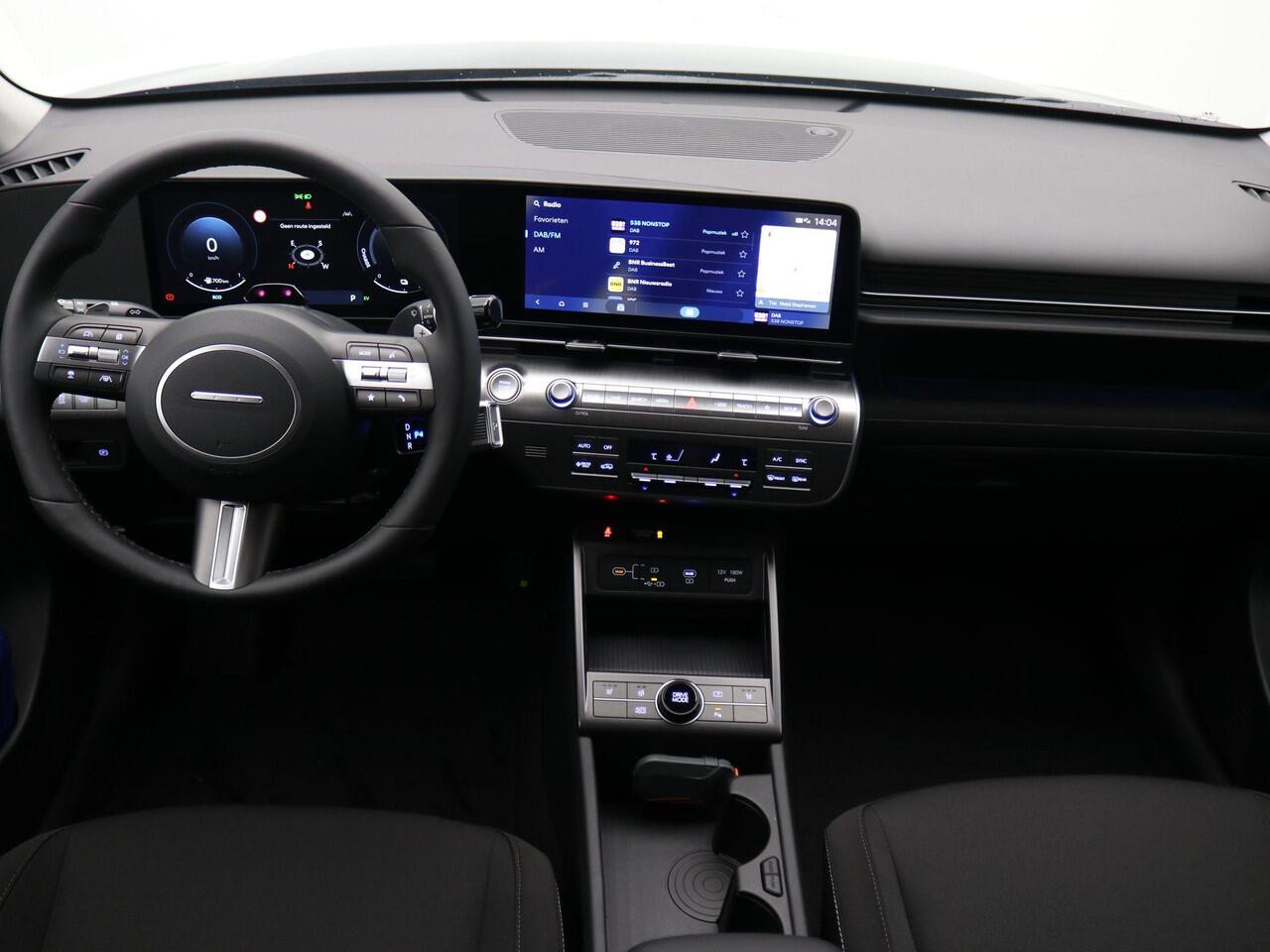 Hyundai Kona 1.6 GDI HEV Comfort Smart AUTOMAAT / Navigatie / 18" LMV / Adaptieve Cruise Control / Parkeersensoren voor en achter / NL Auto / 5 Jaar Fabrieksgarantie / Achteruitrijcamera /