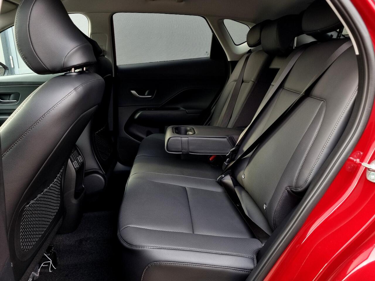 Hyundai Kona 1.6 GDI HEV Premium / Demo Actie / Leder / Elek. Bedienbare Voorstoelen / Stoel- & Stuurverwarming / Stoelverkoeling / 360 Camera /