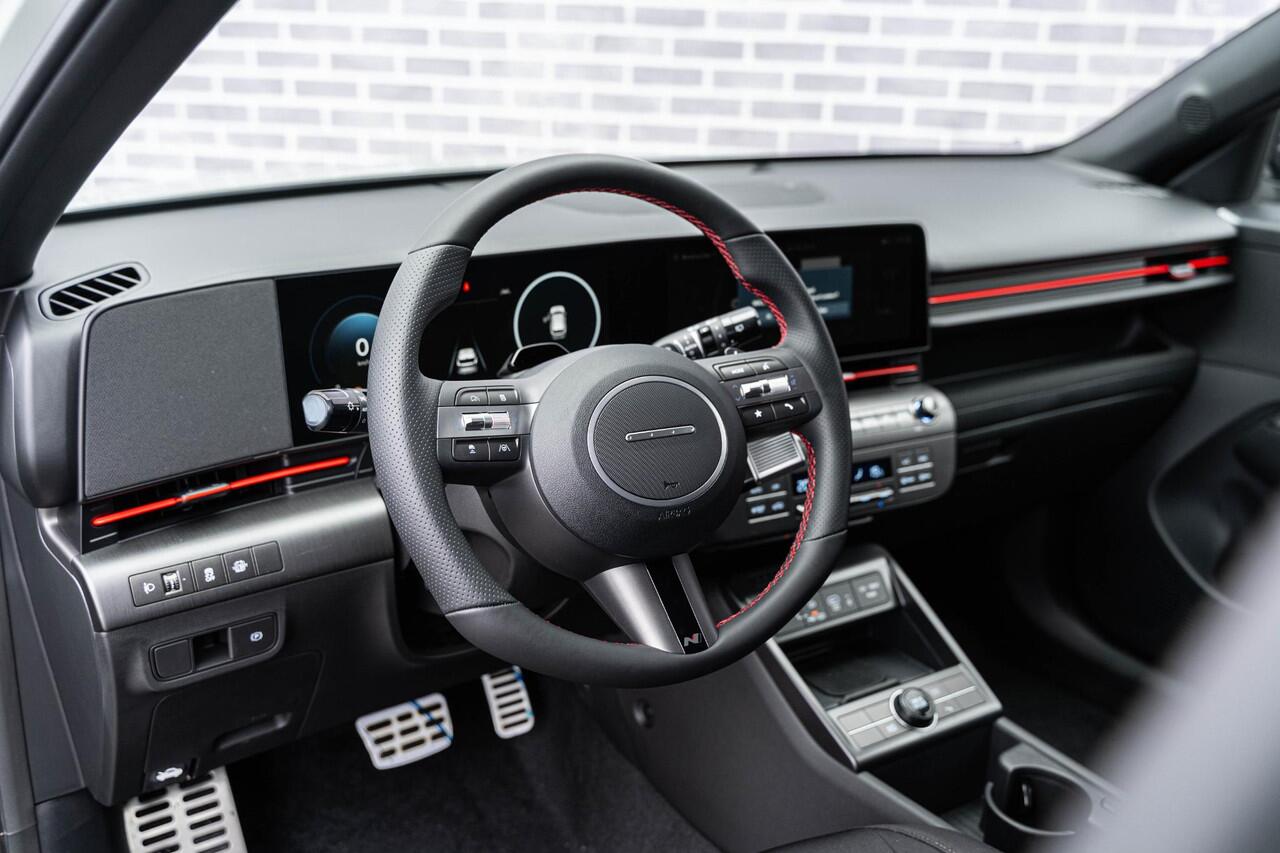 Hyundai Kona 1.6 GDI HEV N Line | Adaptive Cruise Control | Navigatie | Dodehoek Detectie | Climate Control | Achteruitrijcamera | Parkeersensoren |