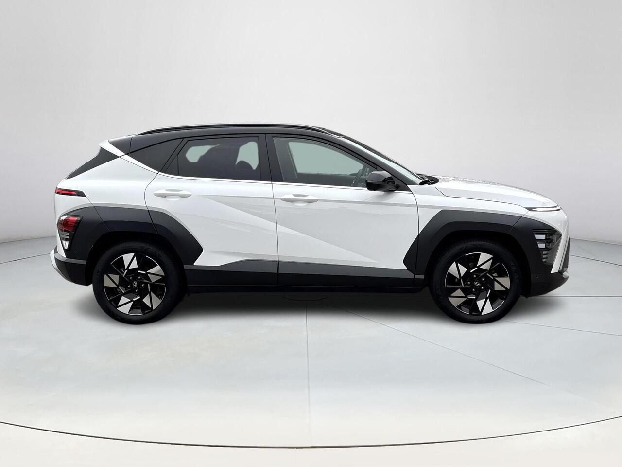 Hyundai Kona 1.6 GDI HEV Premium | Apple Carplay/Android Auto | Adaptieve Cruise Control | Stoel/Stuurverwarming | 360 Camera | Stoel Geheugen | Rijklaarprijs |