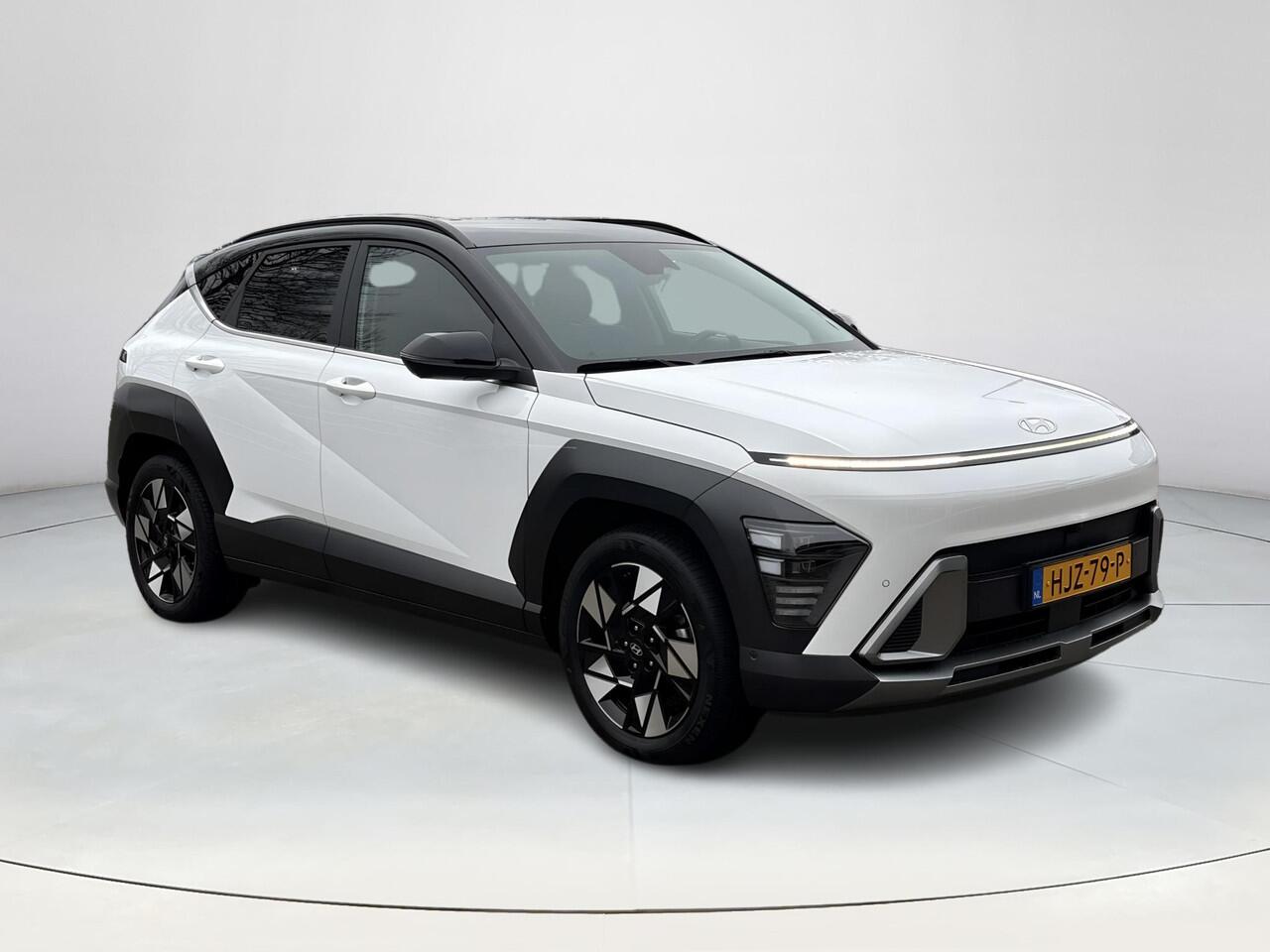 Hyundai Kona 1.6 GDI HEV Premium | Apple Carplay/Android Auto | Adaptieve Cruise Control | Stoel/Stuurverwarming | 360 Camera | Stoel Geheugen | Rijklaarprijs |