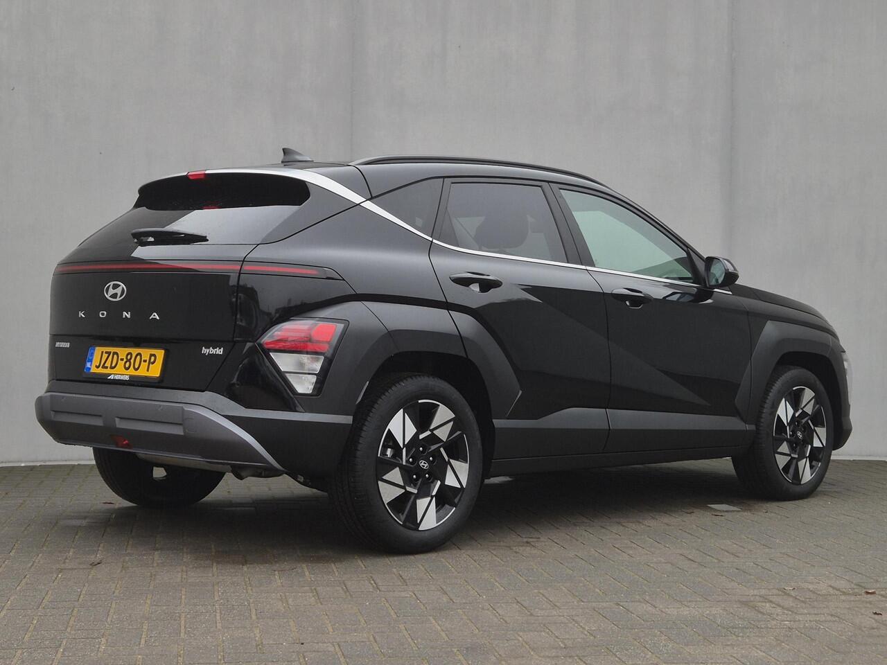 Hyundai Kona 1.6 GDI HEV Comfort Smart Automaat / Fabrieksgarantie tot 2-2030 / Stuur- & Stoelverwarming / Adaptief cruise control / Achteruitrijcamera / Climate control / Keyless Entry/Start / Apple Carplay Android Auto / Navigatie / Parkeersensoren voor en achter /