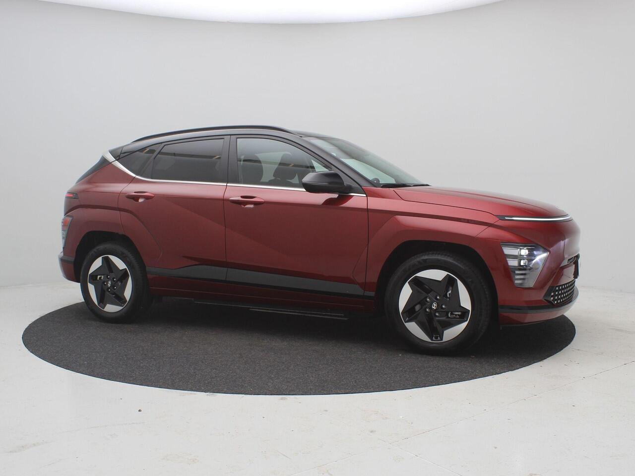 Hyundai Kona Electric Comfort Smart 65.4 kWh + WVB / ¤ 3.000,- Voordeel Op Nieuwprijs / Rijklaarprijs / Direct Leverbaar / Navigatie / Blind-Spot Collision-Avoidance Assist / Adaptieve Cruise Control / Warmtepomp /