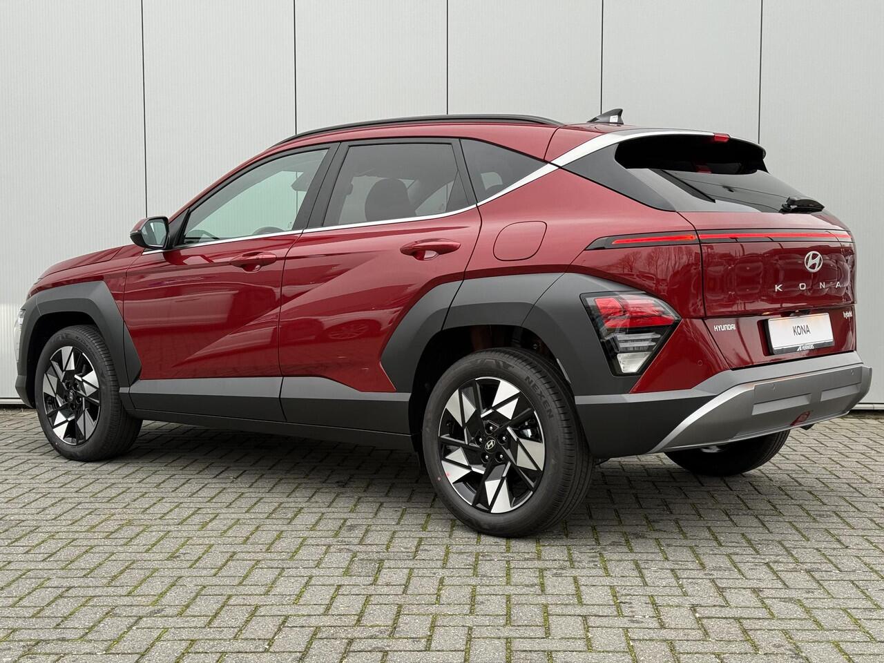 Hyundai Kona 1.6 GDI HEV Comfort Smart / 2.500 Voordeel / Stoel- & Stuurverwarming / Achteruitrijcamera / Digitaal Dashboard / 18 Inch /