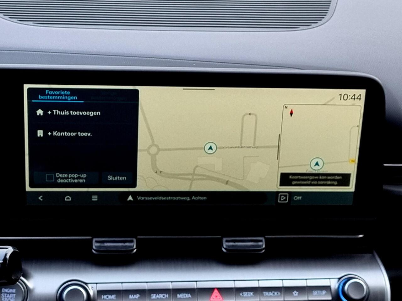 Hyundai Kona 1.6 GDI HEV Premium / Modeljaar 2026 / ¤ 2500,= voordeel op nieuwprijs / Stoelverkoeling / Stuurverwarming / Stoelverwarming Voor + Achter / Snel Leverbaar! /