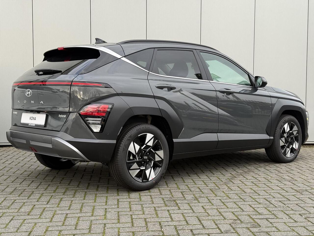 Hyundai Kona 1.6 GDI HEV Premium / Modeljaar 2026 / ¤ 2500,= voordeel op nieuwprijs / Stoelverkoeling / Stuurverwarming / Stoelverwarming Voor + Achter / Snel Leverbaar! /