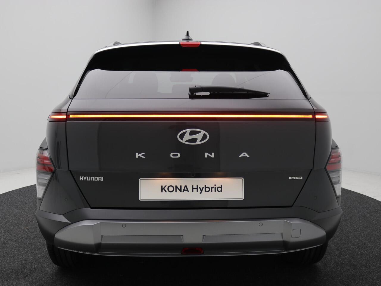Hyundai Kona 1.6 GDI HEV Comfort Smart ** Nu met gratis Trekhaak of All-season banden + ¤ 2.500 Voordeel ** Nieuw uit voorraad leverbaar **
