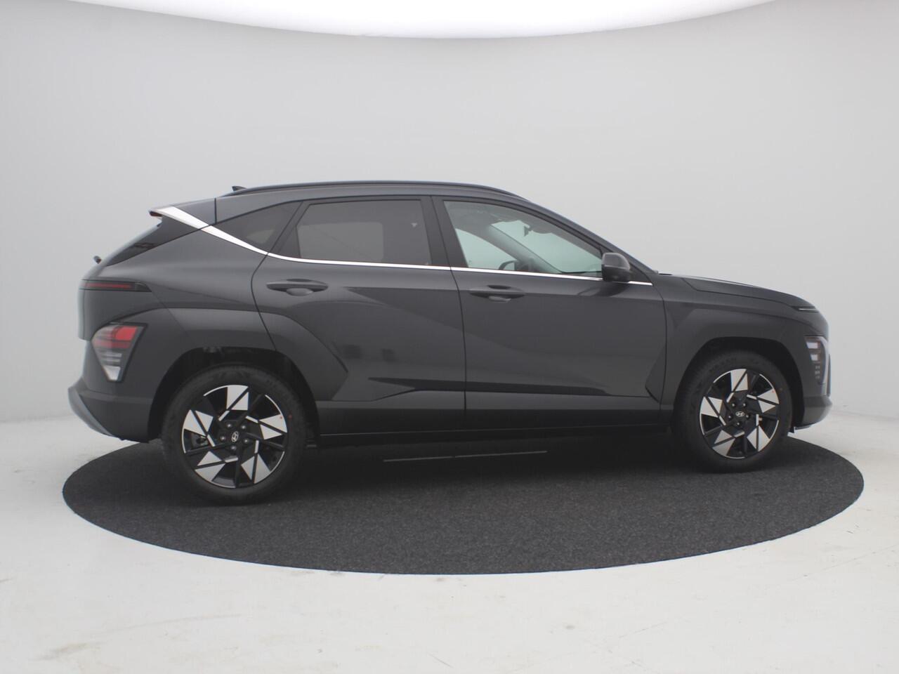 Hyundai Kona 1.6 GDI HEV Comfort Smart ** Nu met gratis Trekhaak of All-season banden + ¤ 2.500 Voordeel ** Nieuw uit voorraad leverbaar **