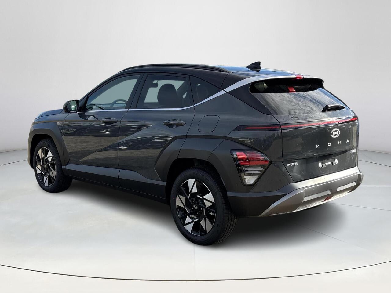 Hyundai Kona 1.6 GDI HEV Premium | Uit voorraad leverbaar! | Elektrische stoelen met geheugen | Stoel/stuurverwarming | Stoelverkoeling | 2e zit-rij stoelverwarming | Dodehoekdetectie | 360* camera | Adaptive cruise control | Active lane-keeping |