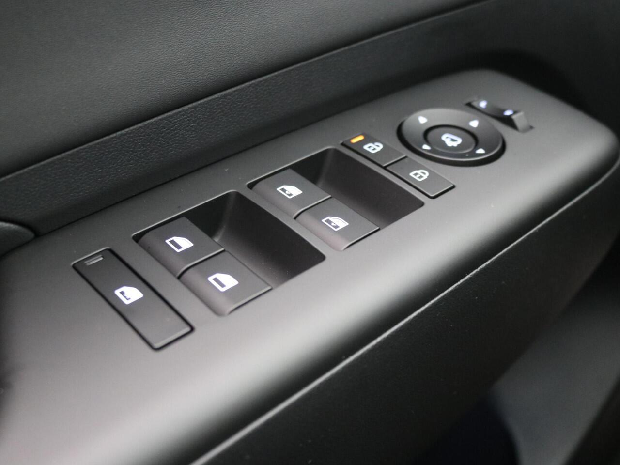 Hyundai Kona 1.6 GDI HEV N Line / ¤2500,- Voordeel / Rijklaarprijs / Modeljaar 2026 / Navigatie / Apple & Android auto / Stuurverwarming / Stoelverwarming Voor + Achter /