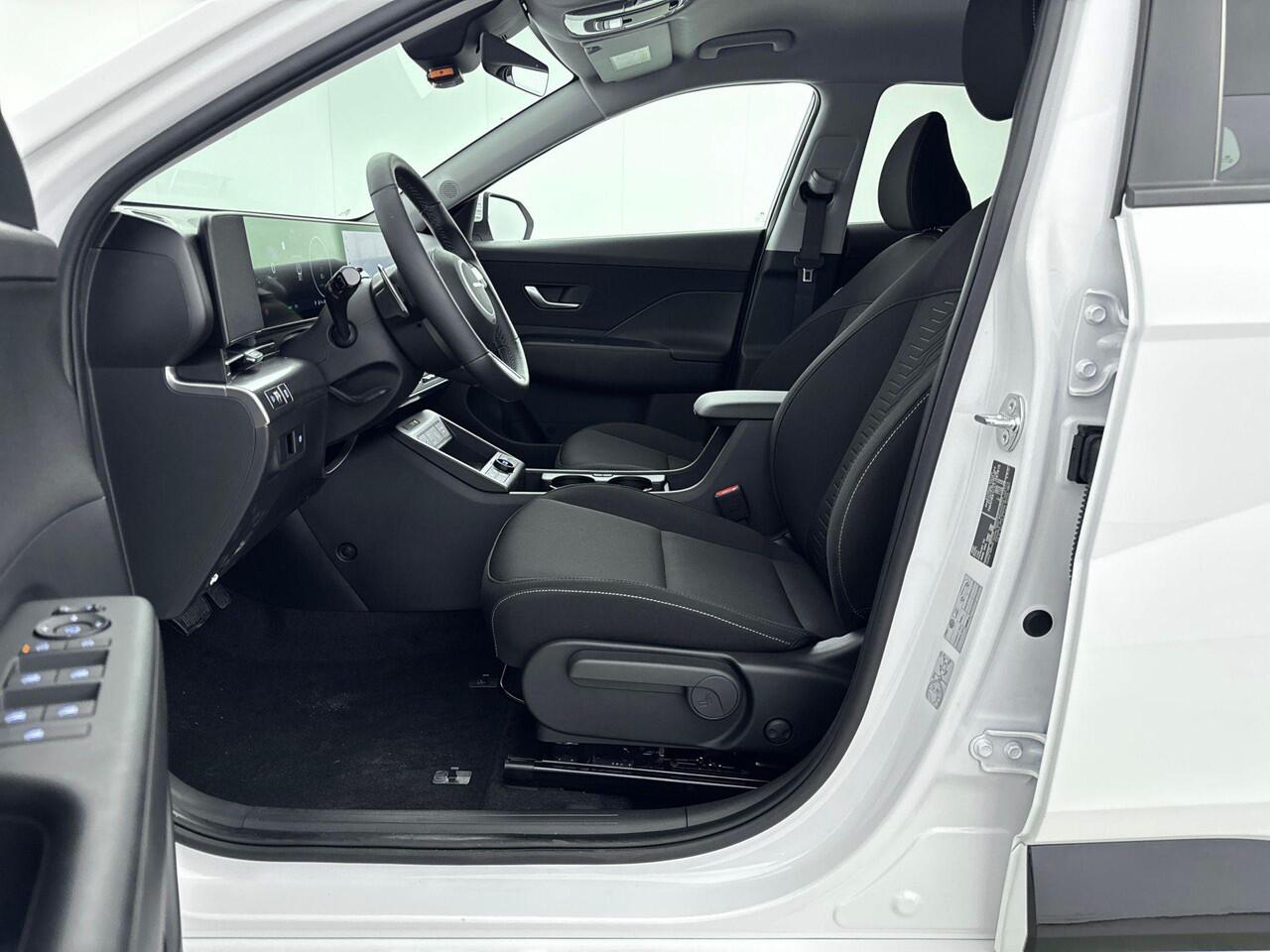 Hyundai Kona Electric Pure Edition 64.8 kWh | Nieuw | Snel leverbaar