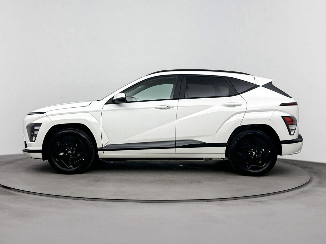 Hyundai Kona Electric Pure Edition 64.8 kWh | Nieuw | Snel leverbaar