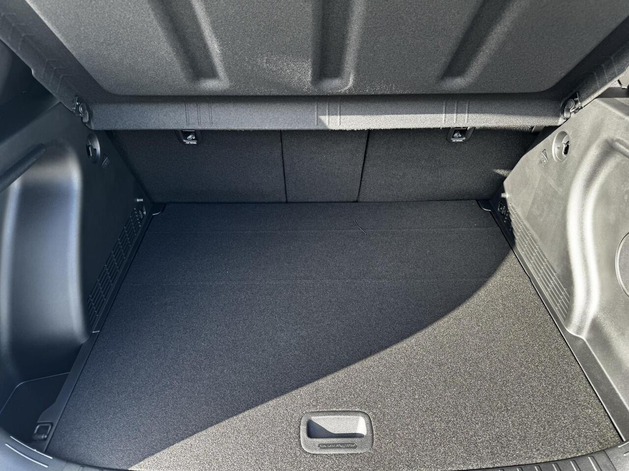 Hyundai Kona 1.6 GDI HEV N Line / nieuw uit voorraad / Modeljaar 2026 / 18" Lm velgen / Led Koplampen / 360 camera / rijklaar 40.648 /