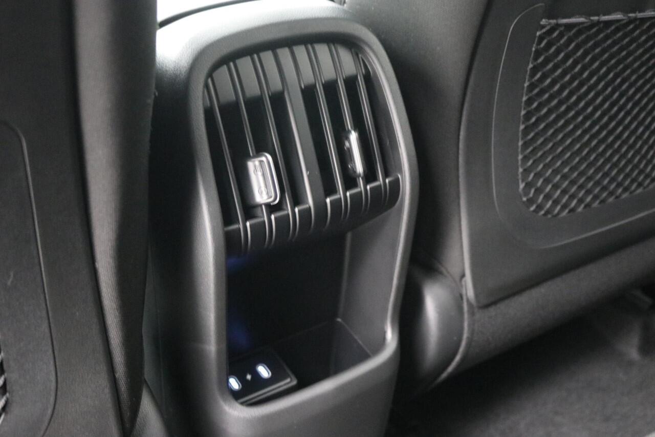 Hyundai Kona 1.6 GDI HEV Comfort Smart / ¤ 2500,- Voordeel / Rijklaarprijs / Direct Leverbaar / Navigatie / 18" LMV / Adaptieve Cruise Control / Parkeersensoren voor en achter