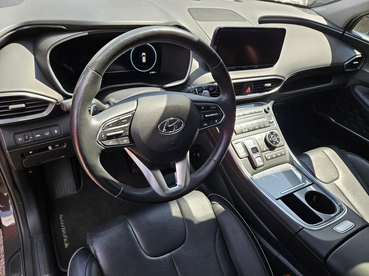 Hyundai SANTA FE 1.6 T-GDI PHEV Premium Plus Sky /Apple Carplay/Pano/Elektr.klep/360 Cam./Stoelverkoeling/HUD/ACC/Krell Audio/Elektr. lederen stoelen/DAB+/Trekhaak/(MET GARANTIE*)