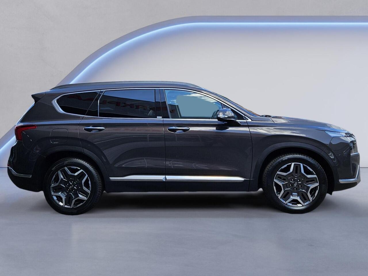 Hyundai SANTA FE 1.6 T-GDI PHEV Premium Plus Sky /Apple Carplay/Pano/Elektr.klep/360 Cam./Stoelverkoeling/HUD/ACC/Krell Audio/Elektr. lederen stoelen/DAB+/Trekhaak/(MET GARANTIE*)