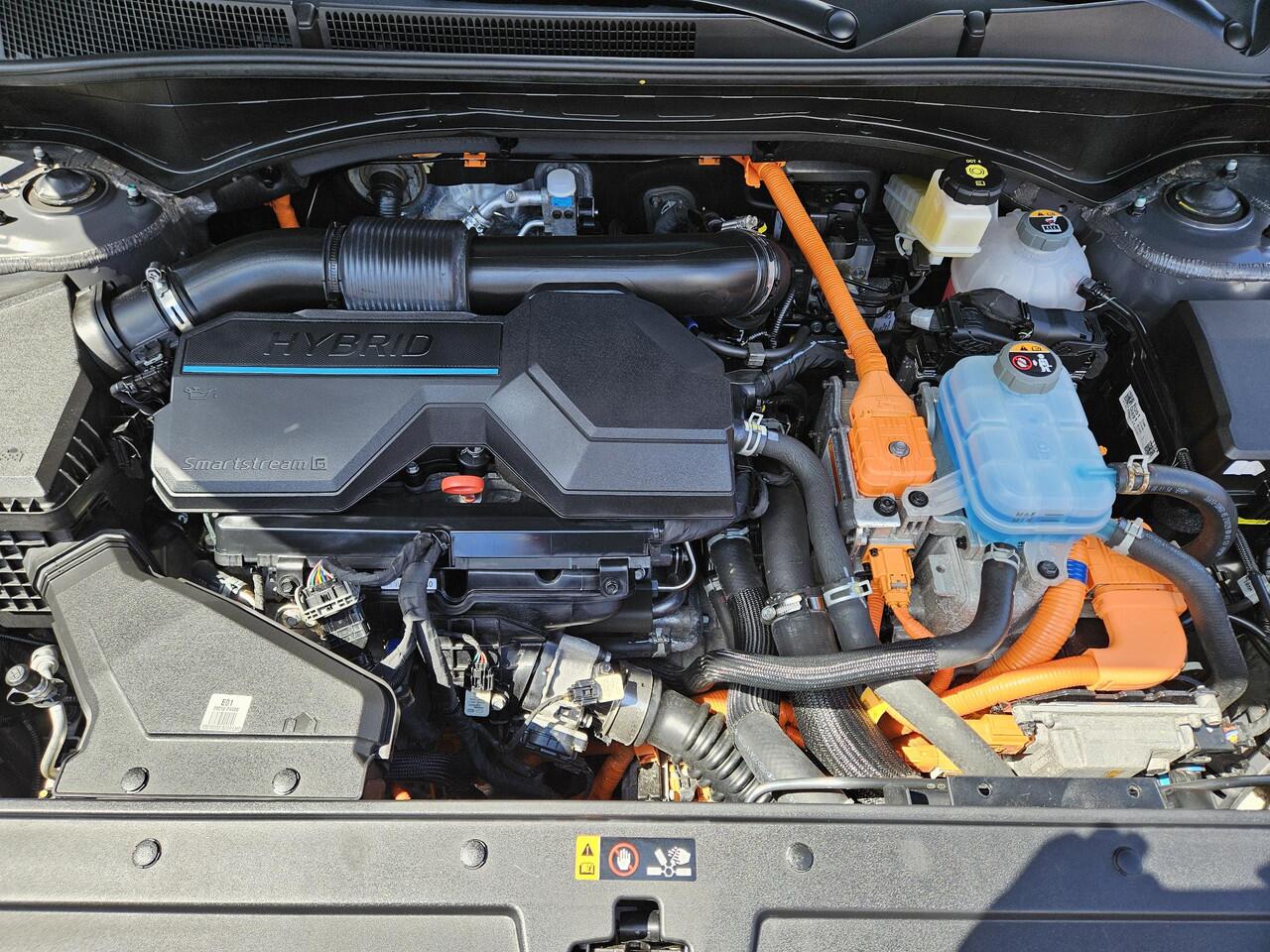 Hyundai SANTA FE 1.6 T-GDI PHEV Premium Plus Sky /Apple Carplay/Pano/Elektr.klep/360 Cam./Stoelverkoeling/HUD/ACC/Krell Audio/Elektr. lederen stoelen/DAB+/Trekhaak/(MET GARANTIE*)