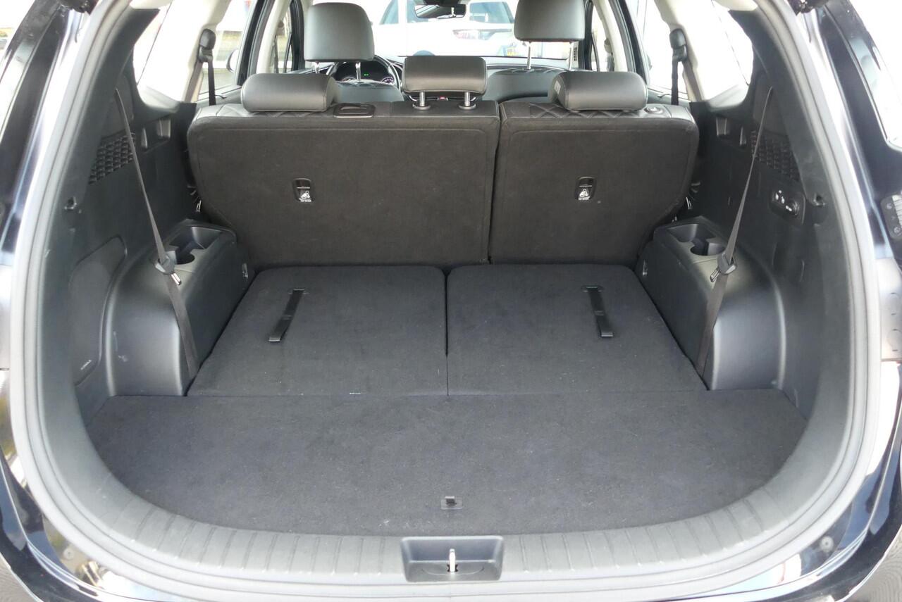 Hyundai SANTA FE 1.6 T-GDI PHEV Comfort Smart 7p. WINTER PACK, ELEKT. STOELEN, ADAPT. CRUISE, CLIMA, NAVI, CAMERA, PDC V&A, APPLE CARPLAY/ANDROID AUTO, ELEKT. ACHTERKLEP, KRELL, BLIS, KEYLESS, 52.879KM