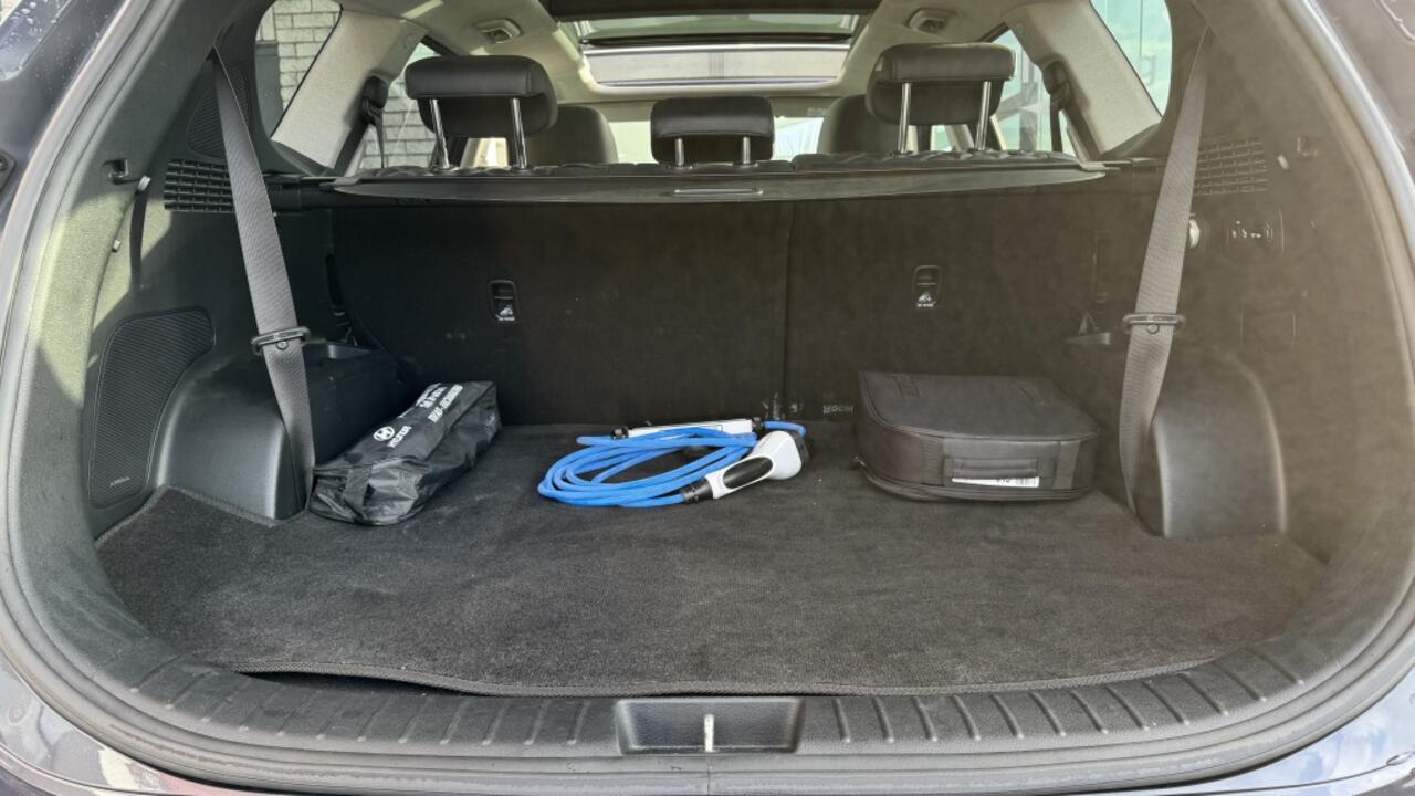 Hyundai SANTA FE 1.6 T-GDI PHEV 7p | Pano | Leer | HUD | Camera